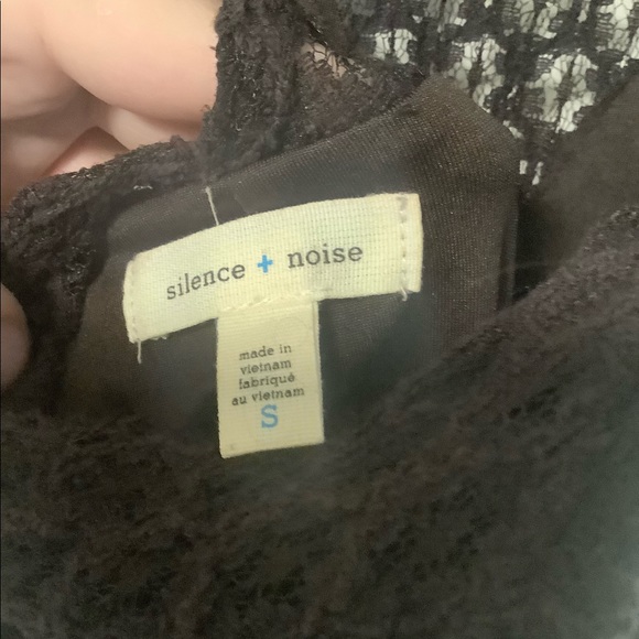 Silence + Noise romper - Picture 6 of 6